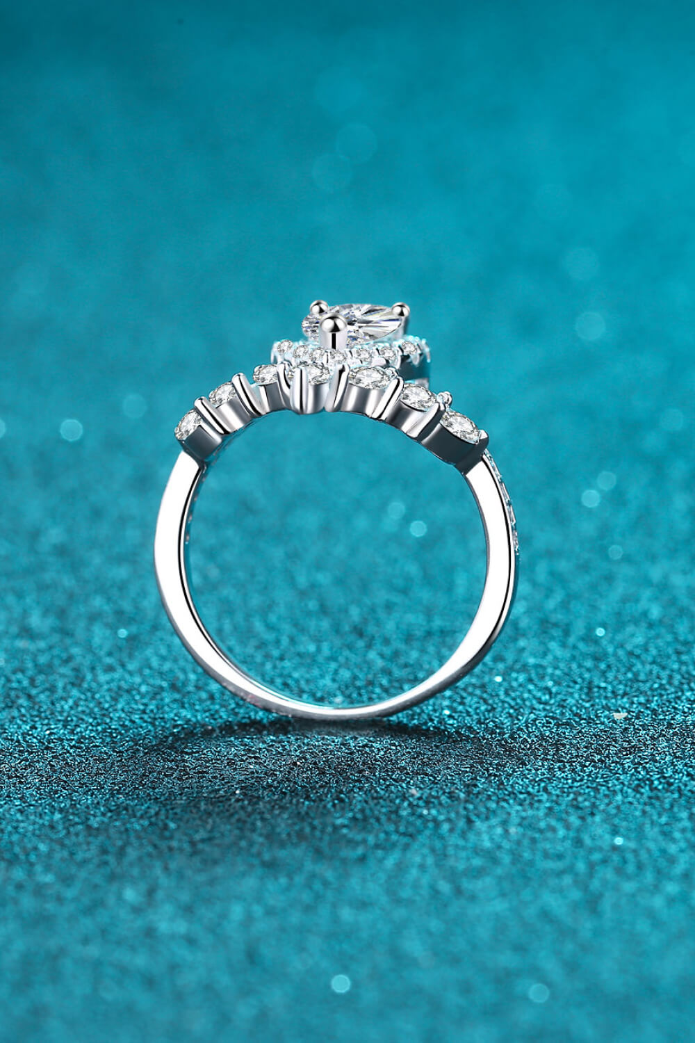 'Sparkling Pear' Moissanite Ring